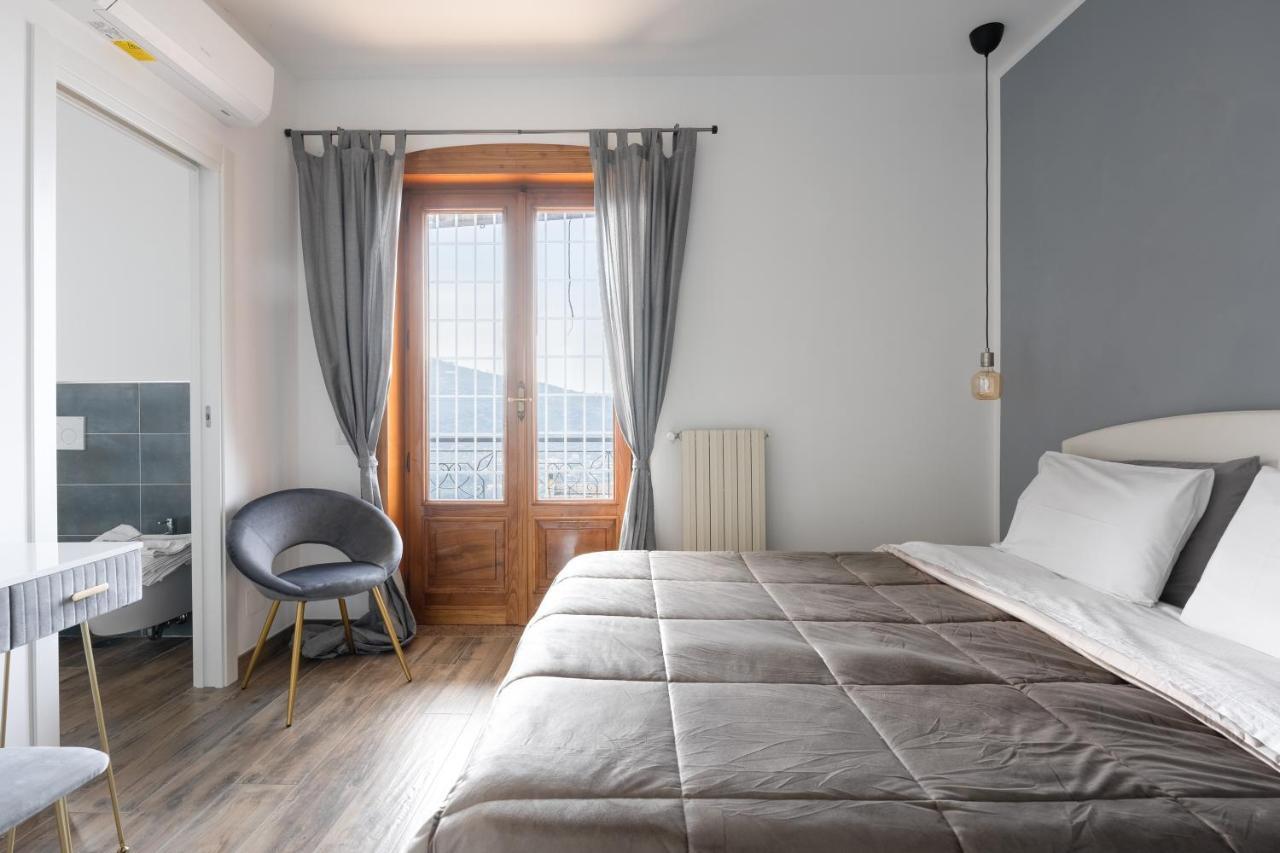 Seascape - Noemi'S Rooms Vico Equense Eksteriør bilde